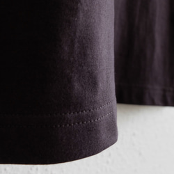 【再入荷】yohaku SUVIN GOLD 半袖Tシャツ｜チャコール｜ユニセックス3サイズ 5枚目の画像