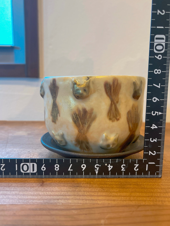 猫のレリーフ植木鉢 4枚目の画像