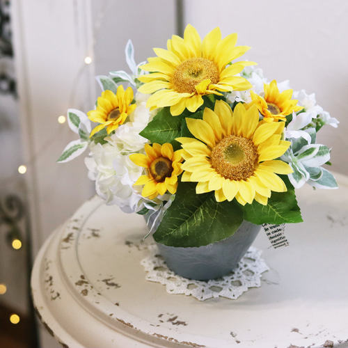 ビタミンカラー♪「向日葵と紫陽花の寄せ植えアレンジメント