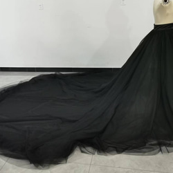 免運費！優雅的黑色柔軟薄紗華麗火車罩裙 第4張的照片