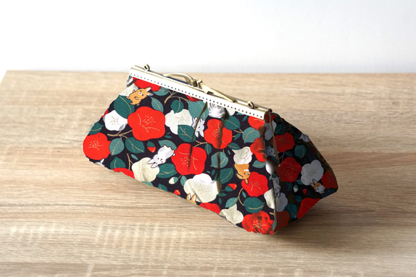 Gamaguchi Purse in handmade cloth - clasp wallet/silgi/clutc 7枚目の画像