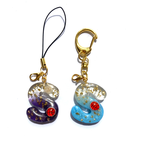 バスケ イニシャルストラップ その他アクセサリー かなびっち 通販