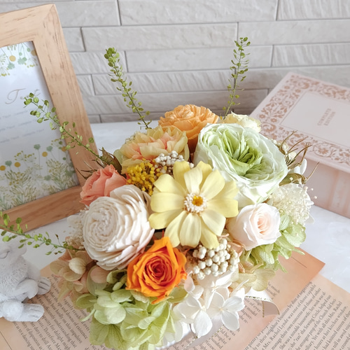 プリザーブドフラワー楕円形陶器アレンジメント✨ ふわふわ紫陽花