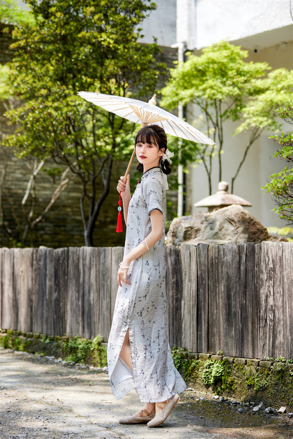 灰色調 書法漢字印花復古少女旗袍 新中式國風春節改良洋裝連身裙 第3張的照片