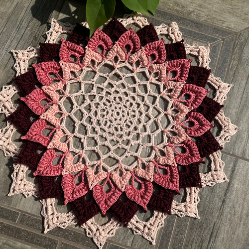 レース編みドイリー ローズ アンティーク ブラーノレース ポワンド