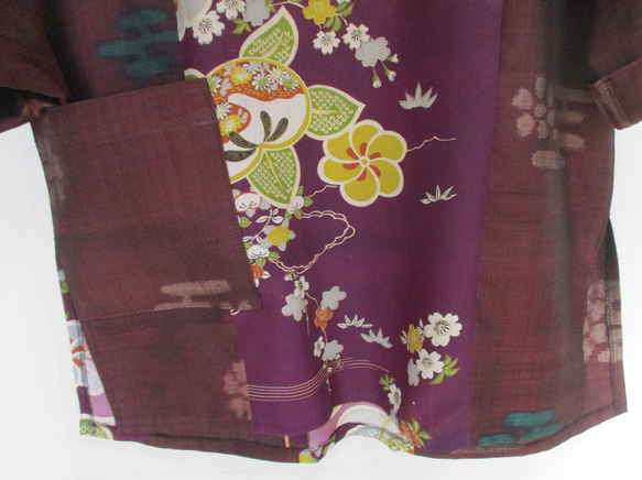 ７１１８　花柄の着物で作ったプルオーバー　＃送料無料 15枚目の画像