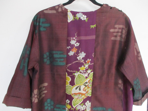 ７１１８　花柄の着物で作ったプルオーバー　＃送料無料 12枚目の画像