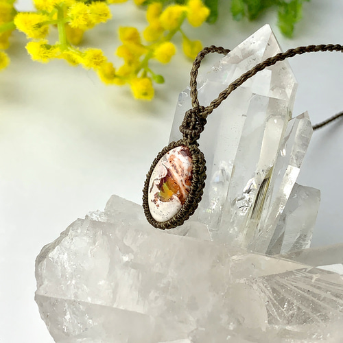 希望に満ちた未来へと導く✨カンテラオパールのマクラメネックレス