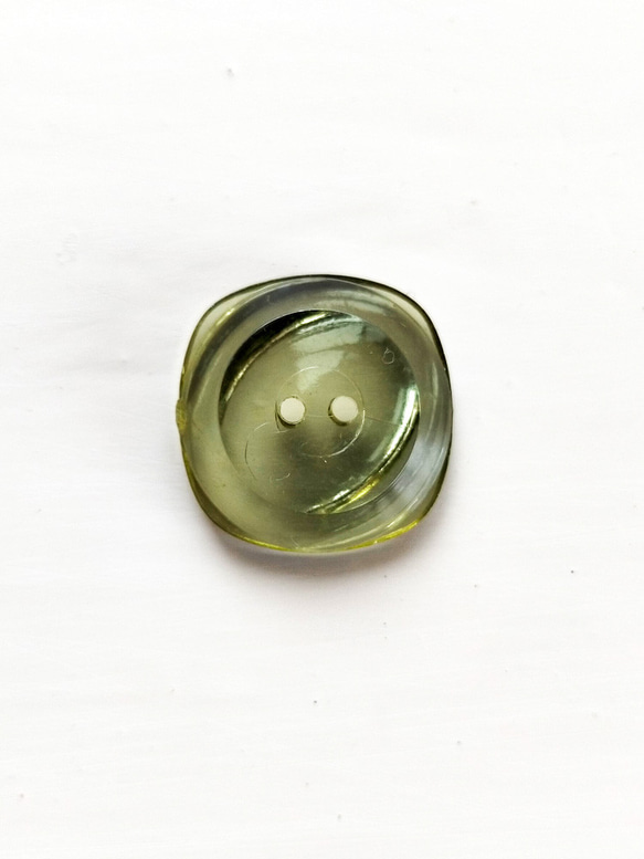 雫  オリーブ｜ヴィンテージボタン 22mm 1個（日本製デッドストック）Nr.rb104 5枚目の画像