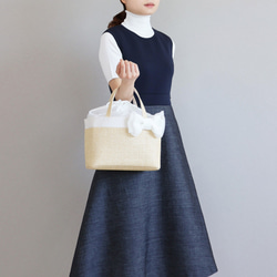 【與日系服裝兼容性好◎】歐根紗內襯絲帶籃袋【粉米色】 第10張的照片