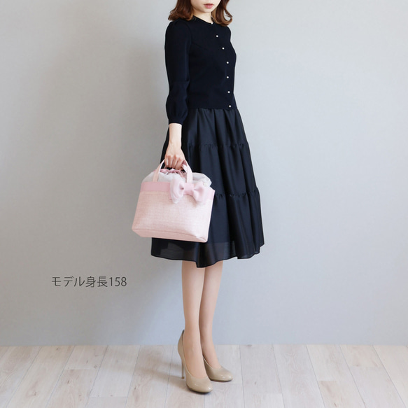 【與日系服裝兼容性好◎】歐根紗內襯絲帶籃袋【粉米色】 第8張的照片