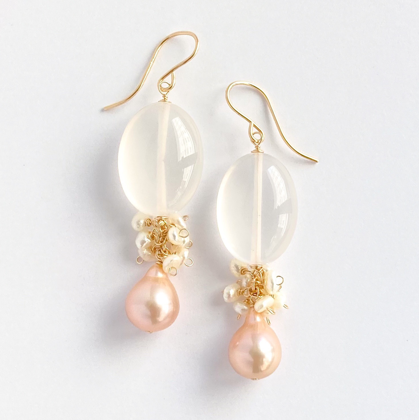 ローズクォーツと湖水真珠のピアス ／ イヤリング　14kgf