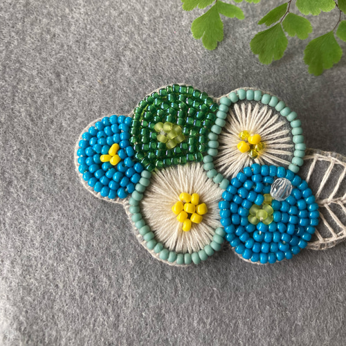 アジサイ ビーズ刺繍ブローチ ブローチ a.tede 通販 15920836