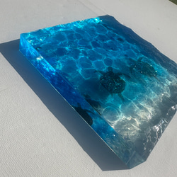 再販　インテリアアートブロック　ラージ　エメラルドブルーシーとペアカメ　スケルトン海　レジン波紋　水紋 1枚目の画像