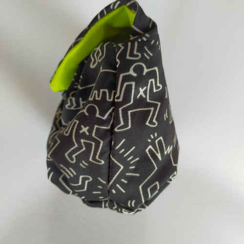 キースヘリング ぷっくりポーチ ポーチ Who？ 通販｜Creema(クリーマ 