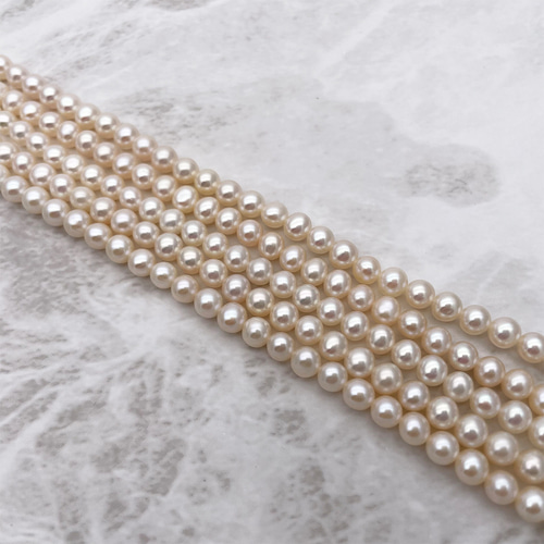 淡水パール 本真珠 高品質 ラウンド 小粒 極小粒 連40cm 4~4.5mm