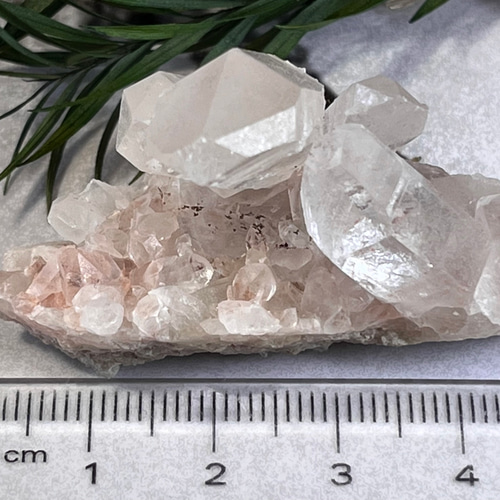 ヒマラヤ✨ 虹入り マニカラン産 ピンク水晶 原石 クラスター