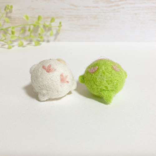 つぶらな瞳のちっちゃな相棒♡ちびころインコぶらざーず♡羊毛フェルト