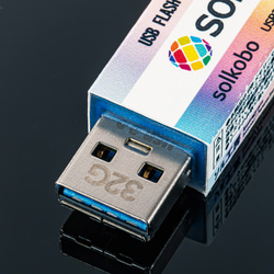 消しゴム風 USBメモリ (発光タイプ) 32GB USB3.0 4枚目の画像