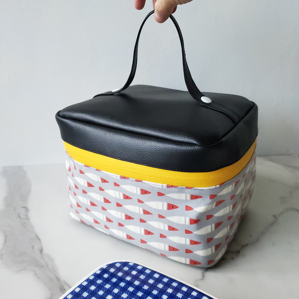 洗えるミールバッグ 保温・耐寒ミールバッグ 保温・耐寒ミールバッグ ピクニックバッグ 内側も外側も防水ランチバッグ 拭いてきれい 1枚目の画像