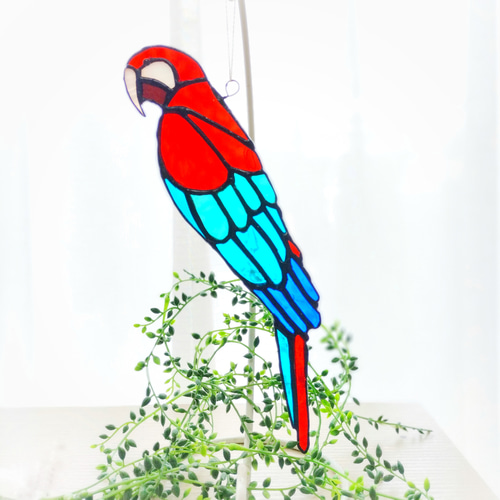 オウム アカコンゴウインコ ステンドグラス サンキャッチャー 壁飾