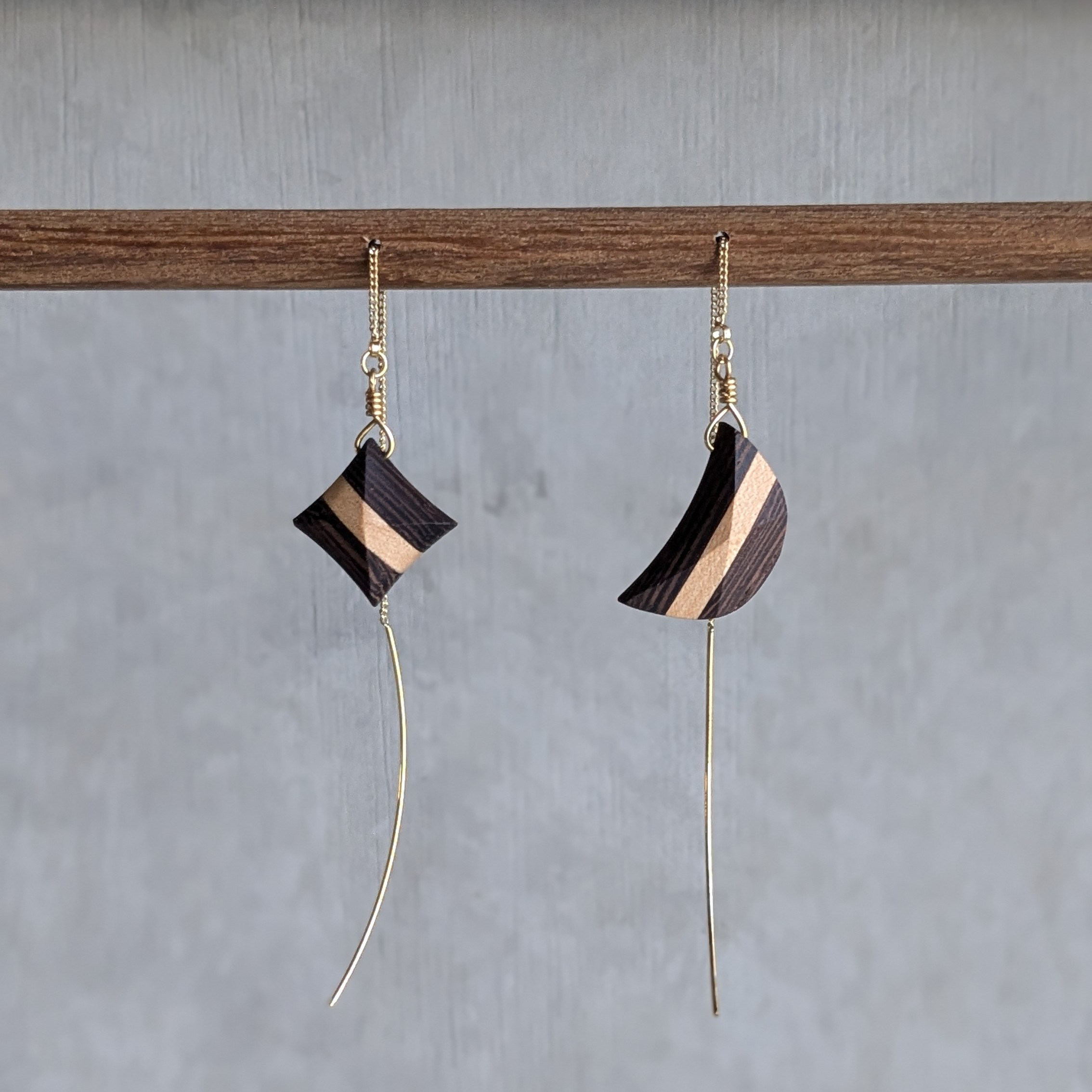 寄木　木のピアス　アメリカンピアス3　星月