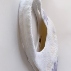 まるいシルエットのリネンガーゼ・フェルトバッグ　紫陽花 15枚目の画像