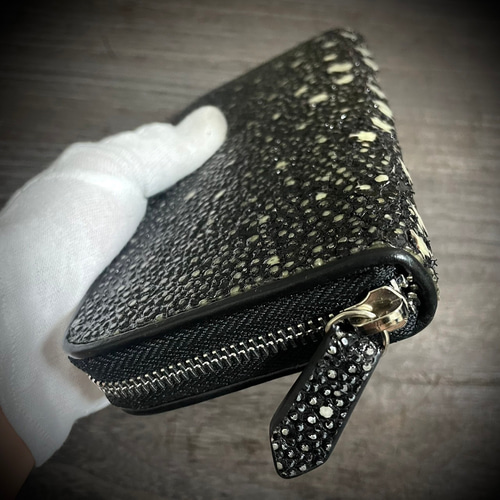 美品✨️海の宝石 スタースティングレイ ブラック ラウンド長財布 YKK 楽天市場】スティングレイ／エイ革 スタースティングレイ