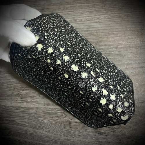 美品✨️海の宝石 スタースティングレイ ブラック ラウンド長財布 YKK 楽天市場】スティングレイ／エイ革 スタースティングレイ