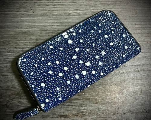 美品✨️海の宝石 スタースティングレイ ブラック ラウンド長財布 YKK 美品✨️海の宝石 スタースティングレイ ブラック ラウンド長