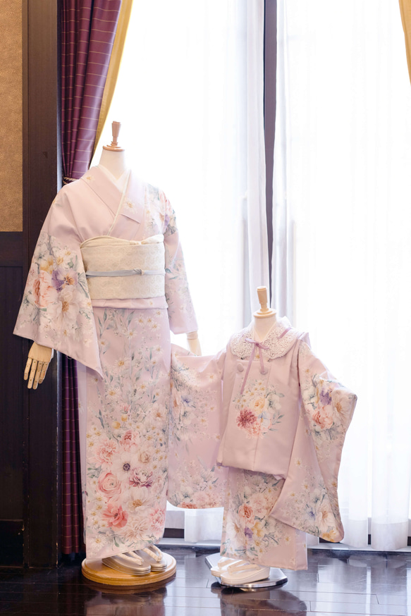 洋花デザインの可愛い3歳お着物とお被布レース付け衿セット 8枚目の画像