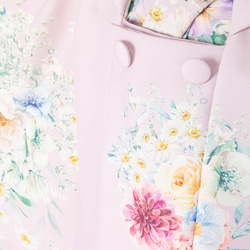洋花デザインの可愛い3歳お着物とお被布レース付け衿セット 3枚目の画像