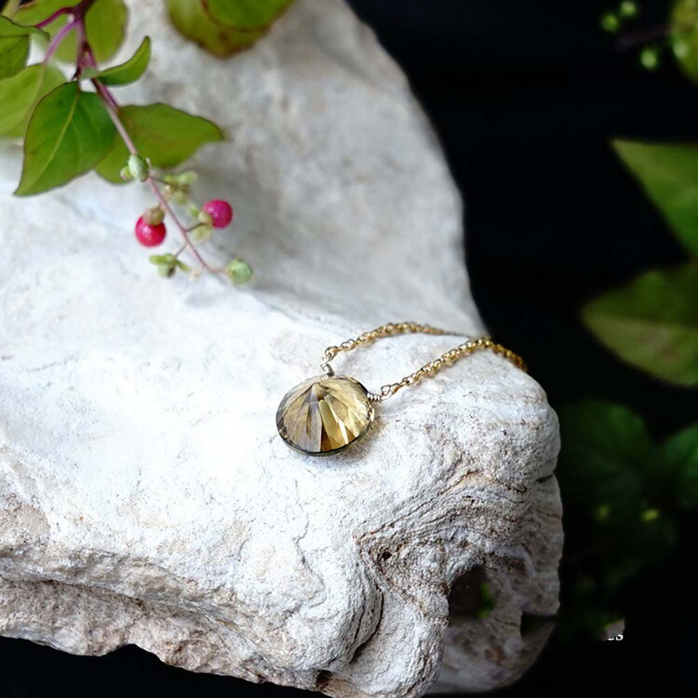 14KGF シャンパンクォーツ オーバル コンケーブカット 天然石ネックレス