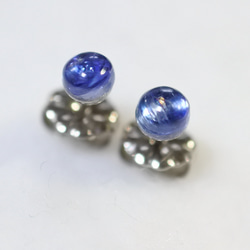 （獨一無二的商品）藍晶石耳釘（4 毫米，鈦柱） 第3張的照片