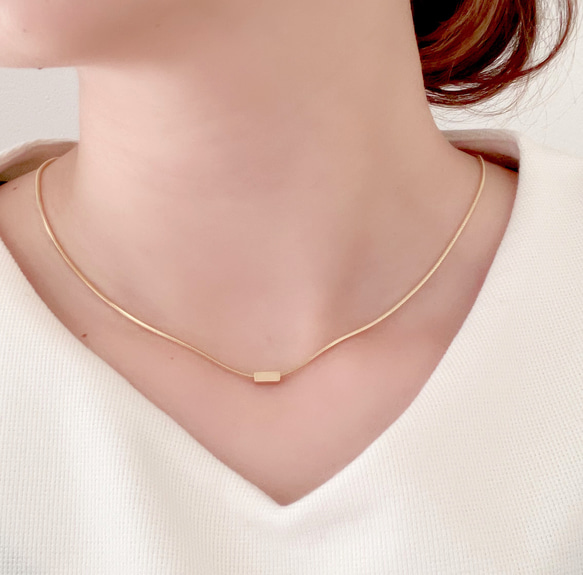 【新色追加】大人気＊シンプルなバーネックレス/ ゴールド　チョーカー　金属アレルギー対応　つけっぱなし　ステンレス　秋冬 1枚目の画像