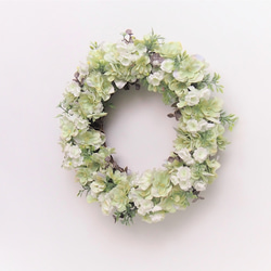 爽やかな若草色の紫陽花リース / アーティフィシャルフラワー 3枚目の画像