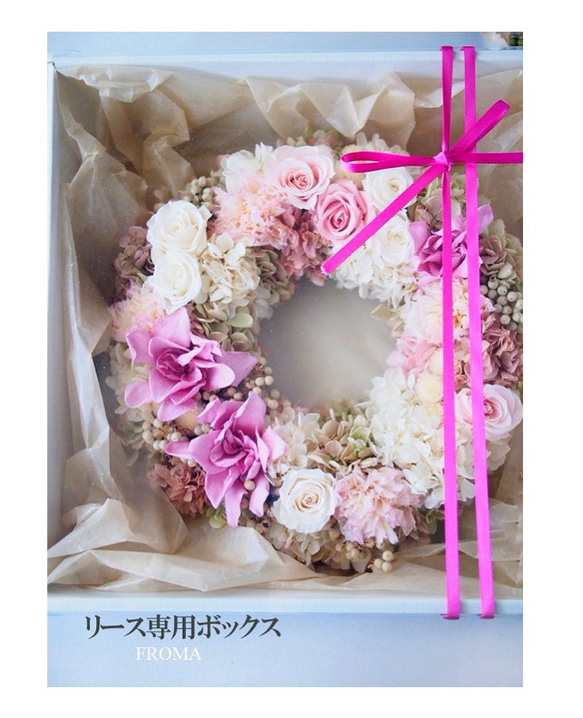 ピンク・ホワイトリース　プリザーブドフラワー　Preserved Flower  誕生日 結婚　お祝い　 8枚目の画像