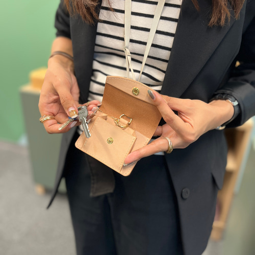 鍵が仕舞える☆IDパスケース【姫路レザー・ナチュラルヌメ】名入れ無料
