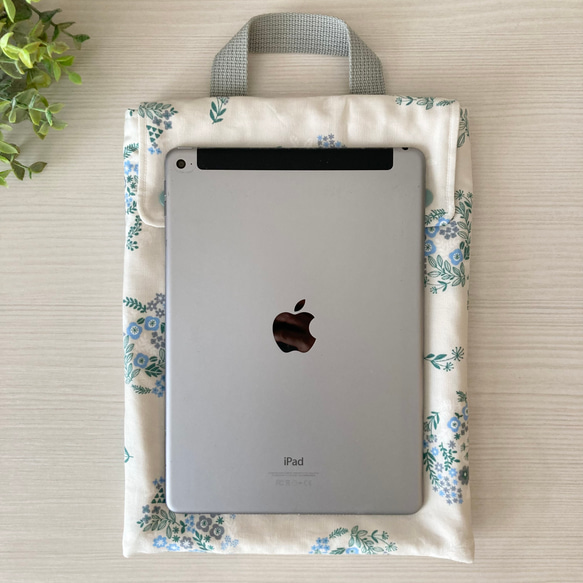ランドセルにすっぽり☆タブレットケース　タブレットバッグ　小学生　小学校　子供　女の子　花柄　北欧　可愛い　iPad 4枚目の画像