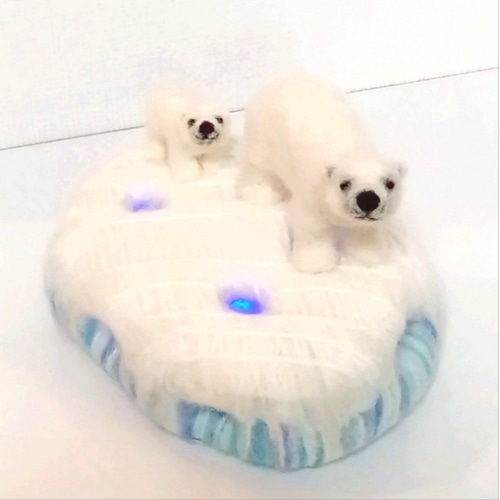 羊毛フェルト ホッキョクグマ 白熊 シロクマ しろくま たらこ