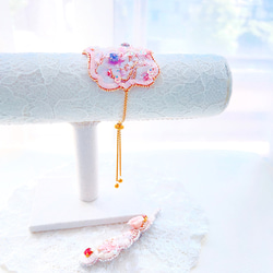 【ブレスレット】薔薇の絨毯オートクチュール刺繍　腕飾り 5枚目の画像