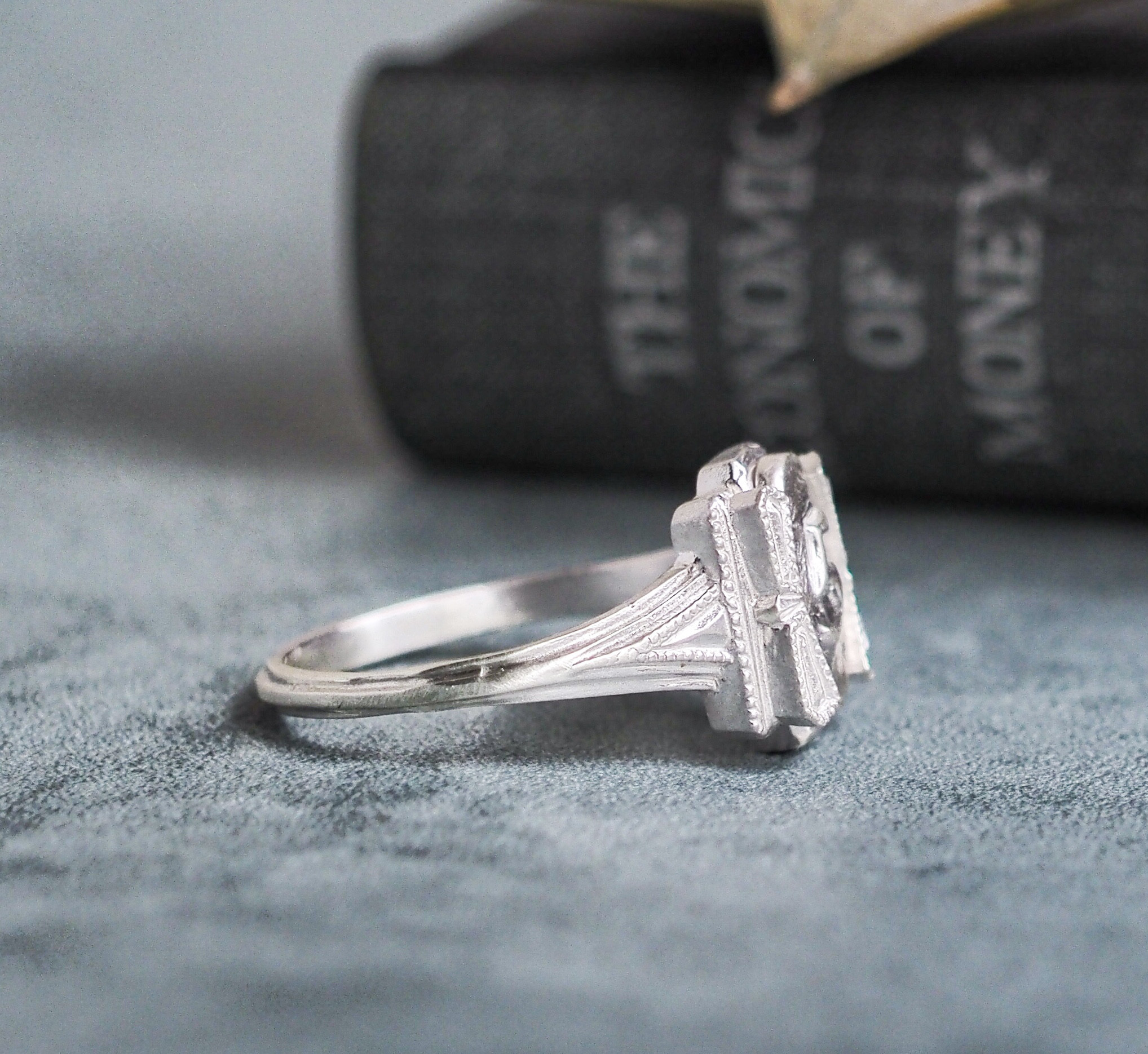 オーダーできるナンバー・イニシャルリング・星/月《送料無料》