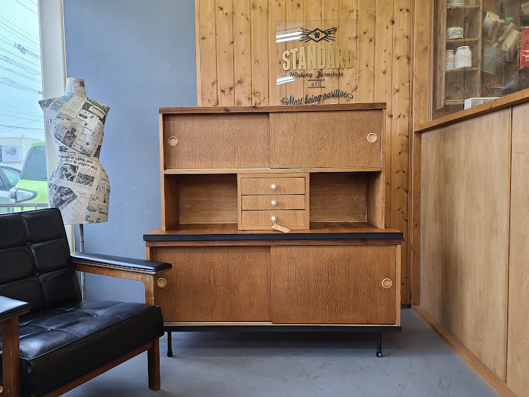 『ワケありな逸品』Nordic Cabinet (T2)