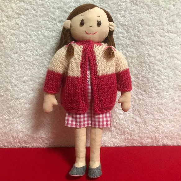 【母の日に素敵な贈り物を】 おばあちゃんの手づくり着せ替え人形 手仕事 2枚目の画像
