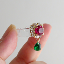 Fusha 粉紅色 | Bijou 樹脂戒指 | 金屬過敏相容壓克力戒指夢川玩具媚俗流行 第2張的照片