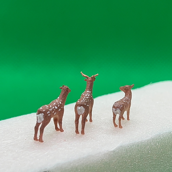 鹿　親子セット　苔テラリウムフィギュア 2枚目の画像