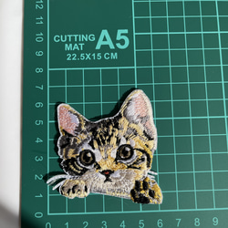 猫　刺繍アイロンワッペン 2枚目の画像