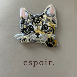 猫　刺繍アイロンワッペン 1枚目の画像