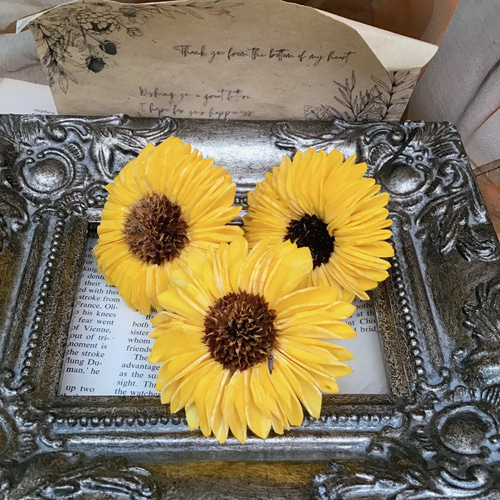 再販♡ブライダルお手軽wedding bouquet♡憧れのひまわりと 再販♡ブライダルお手軽wedding bouquet♡憧れのひまわりと