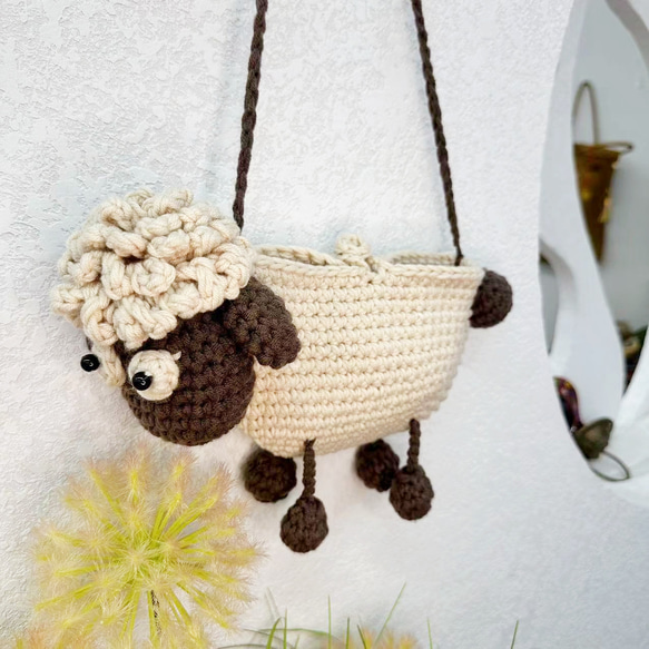純粋な手作りの綿糸編みかわいい子羊の携帯電話バッグ個性織りメッセンジャーシングルショルダーかぎ針編みバッグ 3枚目の画像